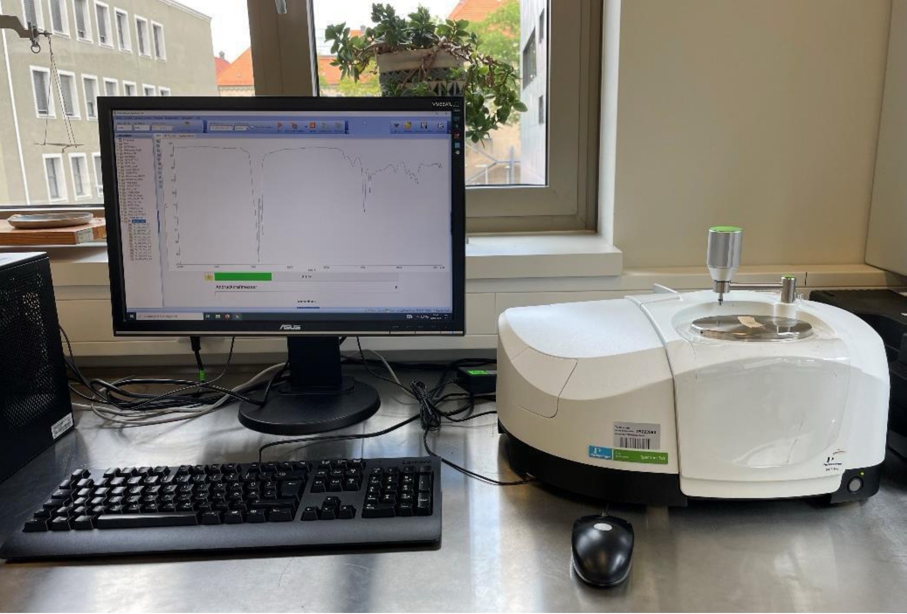 Fourier Transform Infrared (FTIR) Spectrometer – PerkinElmer